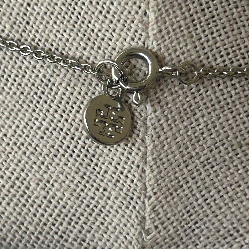 Tory Burch Silver Kira Pendant Chain Necklace - Picture 5 of 8